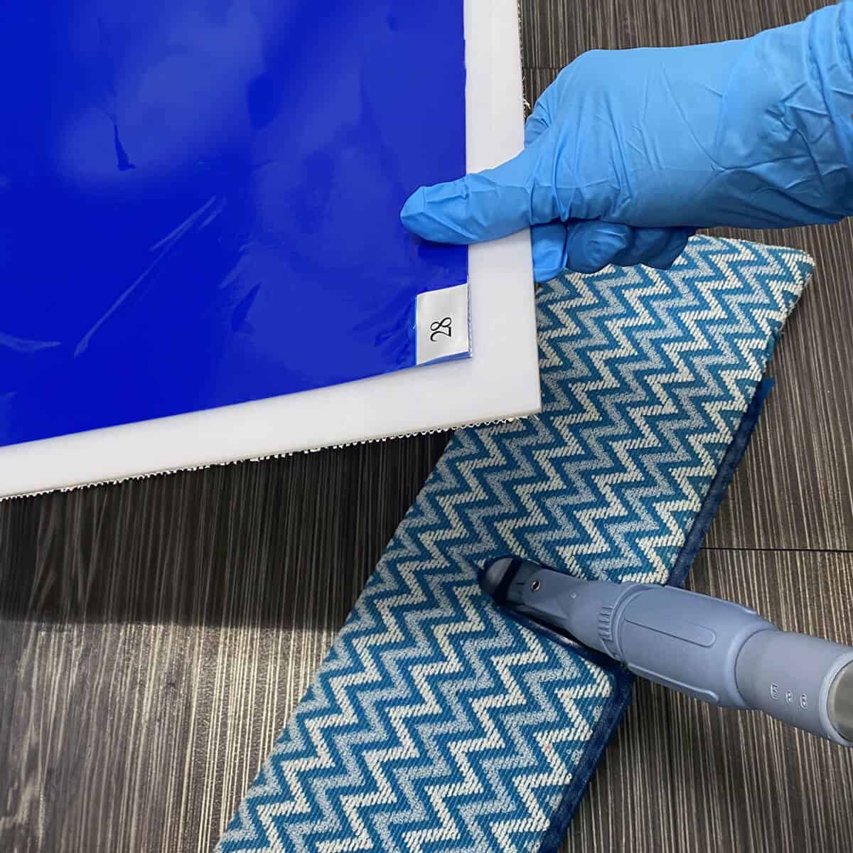 Tacky Traxx Cleanroom Plastic Sticky Mat Frames - Image 2