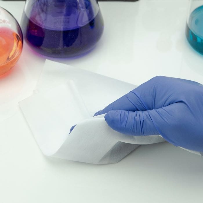 Berkshire SatPax 1000 Pre-Saturated Cleanroom Wipers | 9"x9" | Nonwoven Polyester Cellulose Blend | ISO 5-8 | 900/Case - Image 2