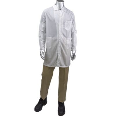 white statstar lab coat